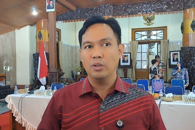 
					Bupati Cilacap Syamsul Auliya Rachman.(KOMPAS.COM/FADLAN MUKHTAR ZAIN)