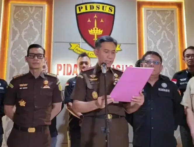 
					Mantan Gubernur Lampung Jadi Tersangka Korupsi Dana PI Rp280 Miliar, Langsung Ditahan Kejati