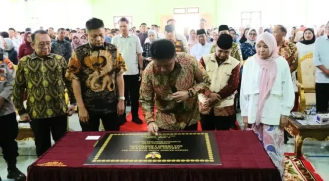 
					Gubernur Sumsel Resmikan Sekolah Berasrama Religi di OKU Timur, Fokus Cetak Generasi Berkarakter