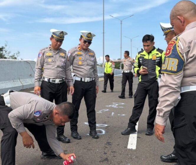 
					Tragedi Tabrak Lari di Tol Indralaya–Palembang, Tiga Orang Tewas Seketika