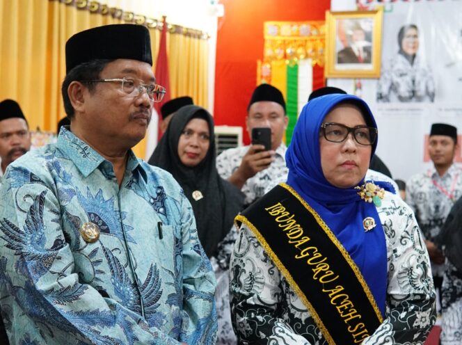 
					Bupati Aceh Singkil Minta PGRI Perkuat Profesionalisme Guru dan Tingkatkan Mutu Pendidikan