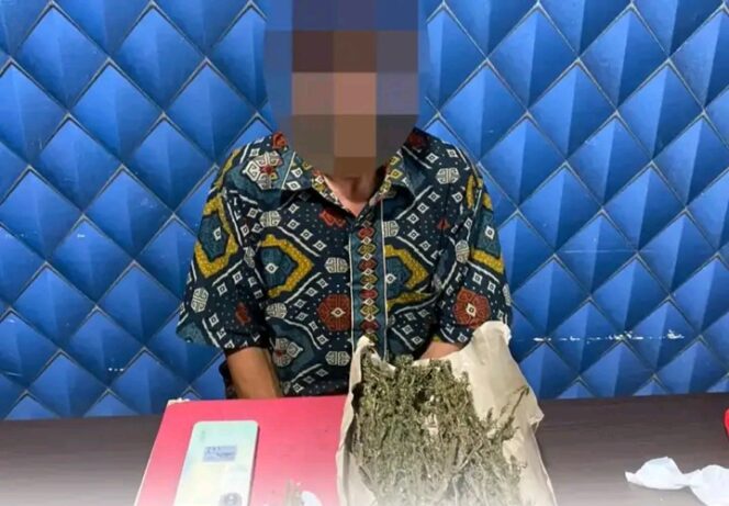 
					Ayah dan Anak Ditangkap, Satres Narkoba Polres Aceh Barat Ungkap Tiga Kasus Ganja dan Sabu