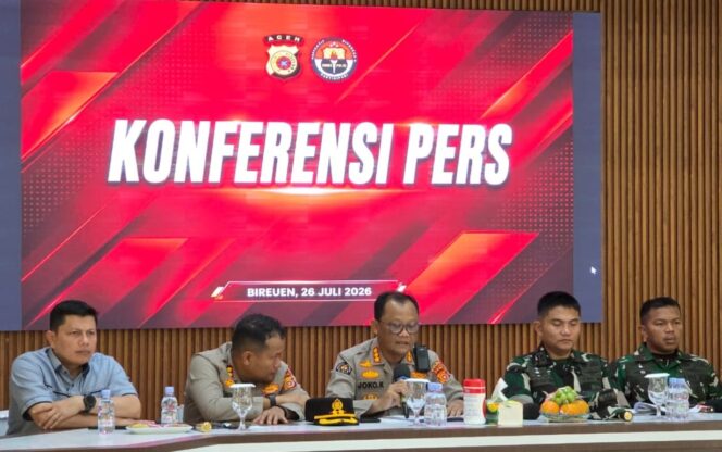 
					Kapolda Aceh Sampaikan Duka atas Gugurnya Anggota POM TNI saat Bantu Pengejaran Bandar Narkoba