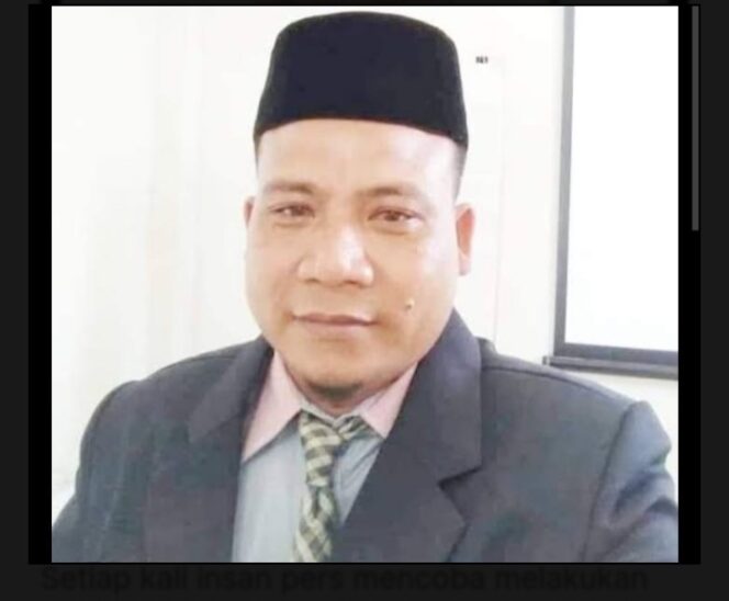 
					Sulit Dikonfirmasi, Kabid Dikdas Disdik Aceh Barat Disorot Sejumlah Wartawan