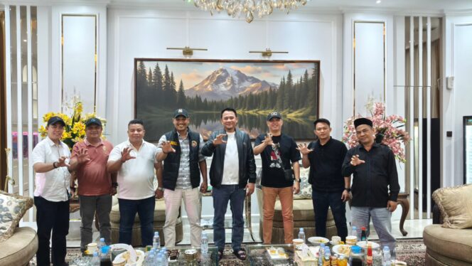 
					Suasana Hangat Warnai Silaturahmi Forum Cakar Sriwijaya dengan Ketua DPRD Provinsi Sumsel