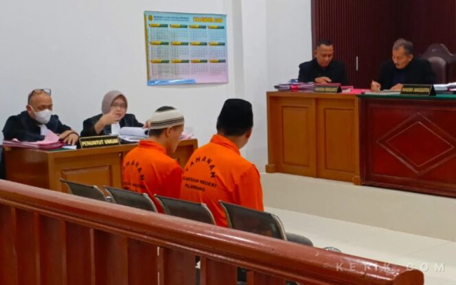 
					11 Ribu Liter Solar Olahan Masuk Persidangan, Pertanyaan Besarnya: Dari Mana dan Hendak ke Mana?