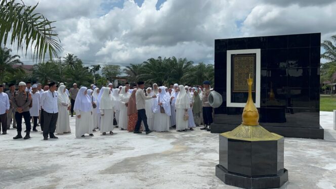 
					140 Jamaah Haji Nagan Raya Ikuti Bimbingan Manasik Haji di Mako Batalyon C Pelopor