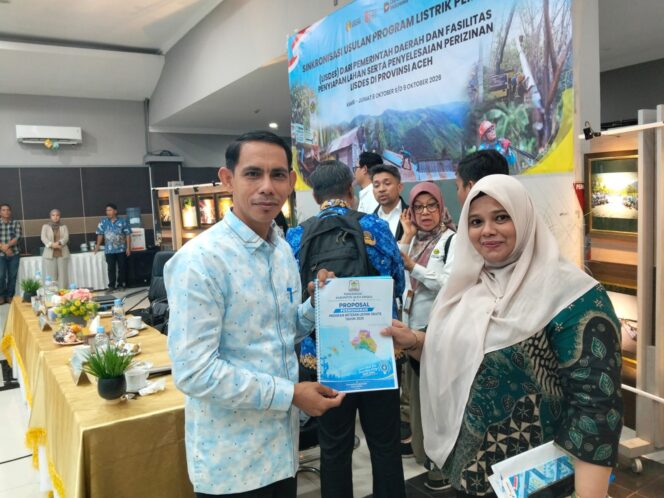 
					Pemkab Aceh Singkil Perjuangkan Listrik Desa dan Wilayah 3T
